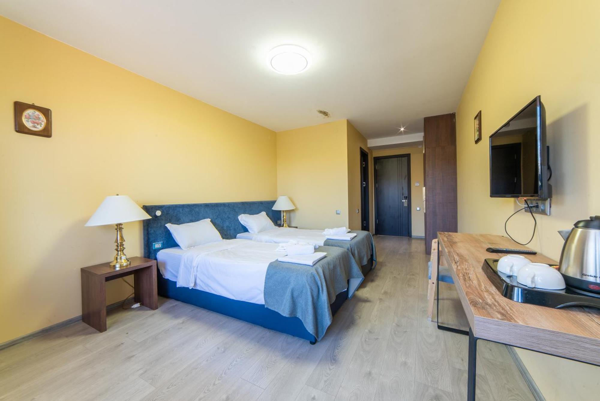 Grand Noel Bakuriani Hotel Bagian luar foto